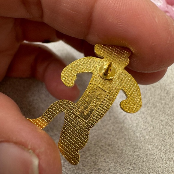 Disney Tigger pin trading pin Tigger from Winnie the Pooh - Picture 3 of 4